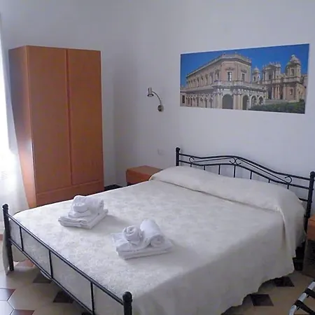 Casa Nilla Bed & Breakfast Noto