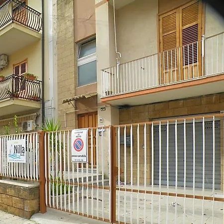 Casa Nilla Bed & Breakfast 4*